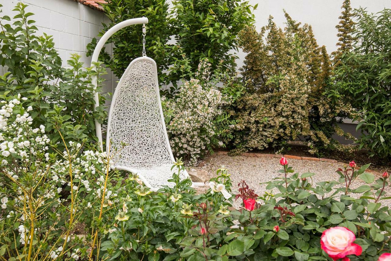 Weingut Gsellmann - Wohnen Bei Ilse Apartman Gálos Kültér fotó